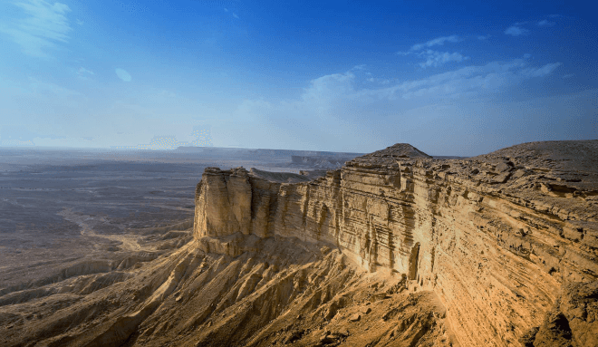 حافة العالم - قمة جبل فهرين
